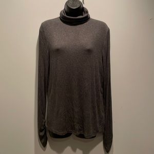 Long Sleeved Fabletics Sweater- XL